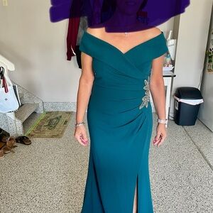 Elegant Teal Off-Shoulder Dress